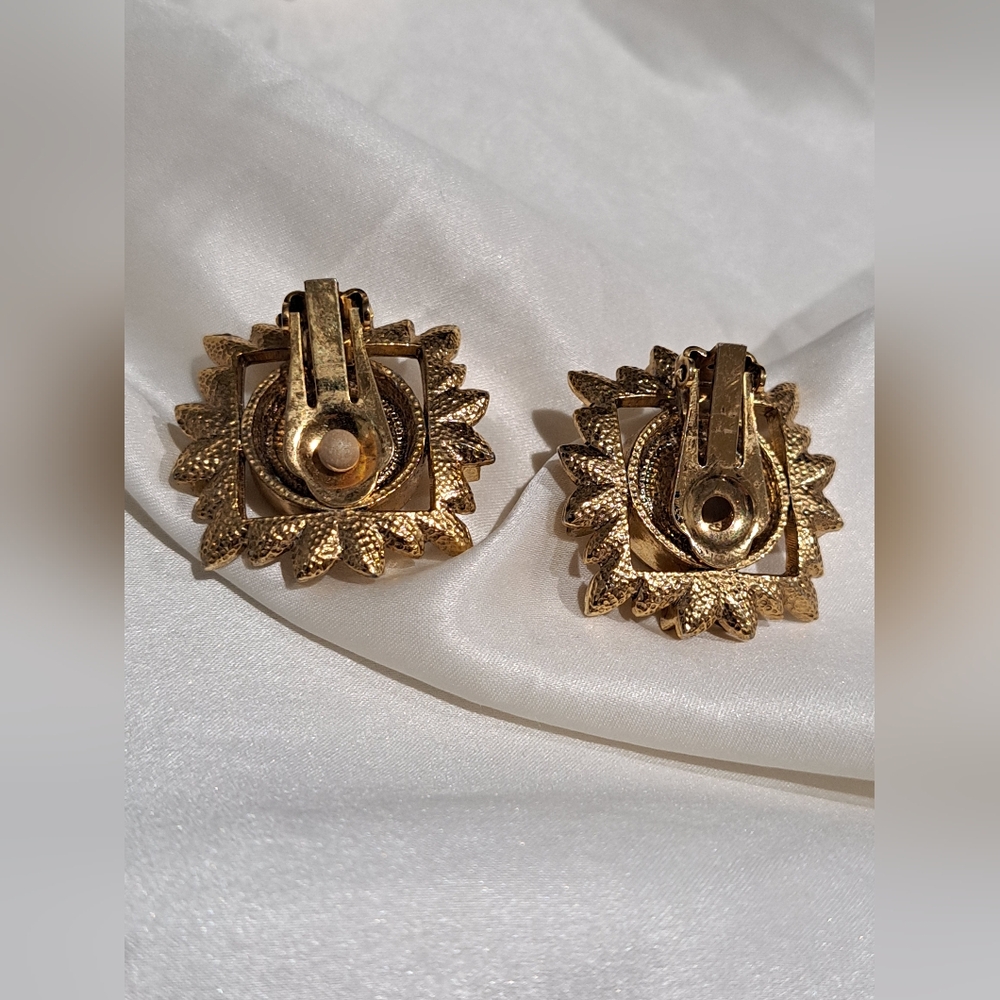 Vintage Earrings 1/23 - Picture 4 of 4